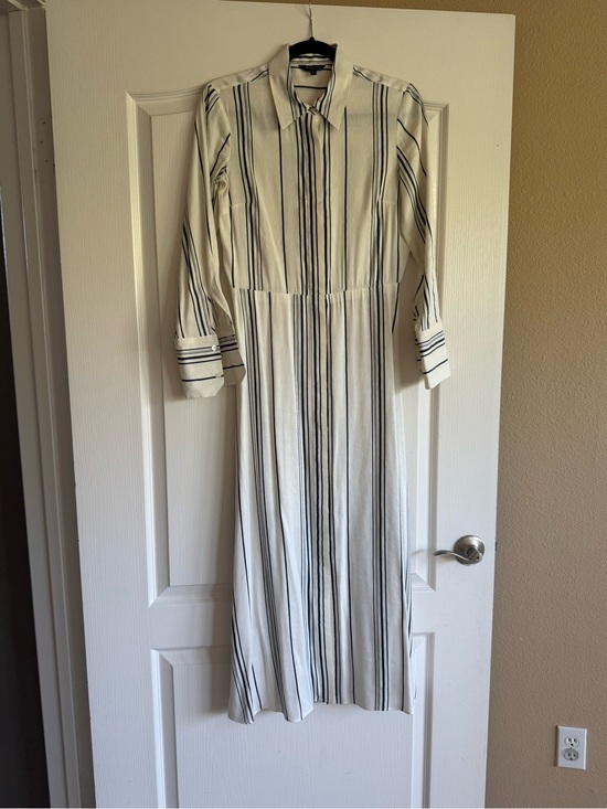 Massimo Dutti Dresses & Skirts - Massimo Dutti Ivory linen Maxi Shirt Dress with navy Stripes